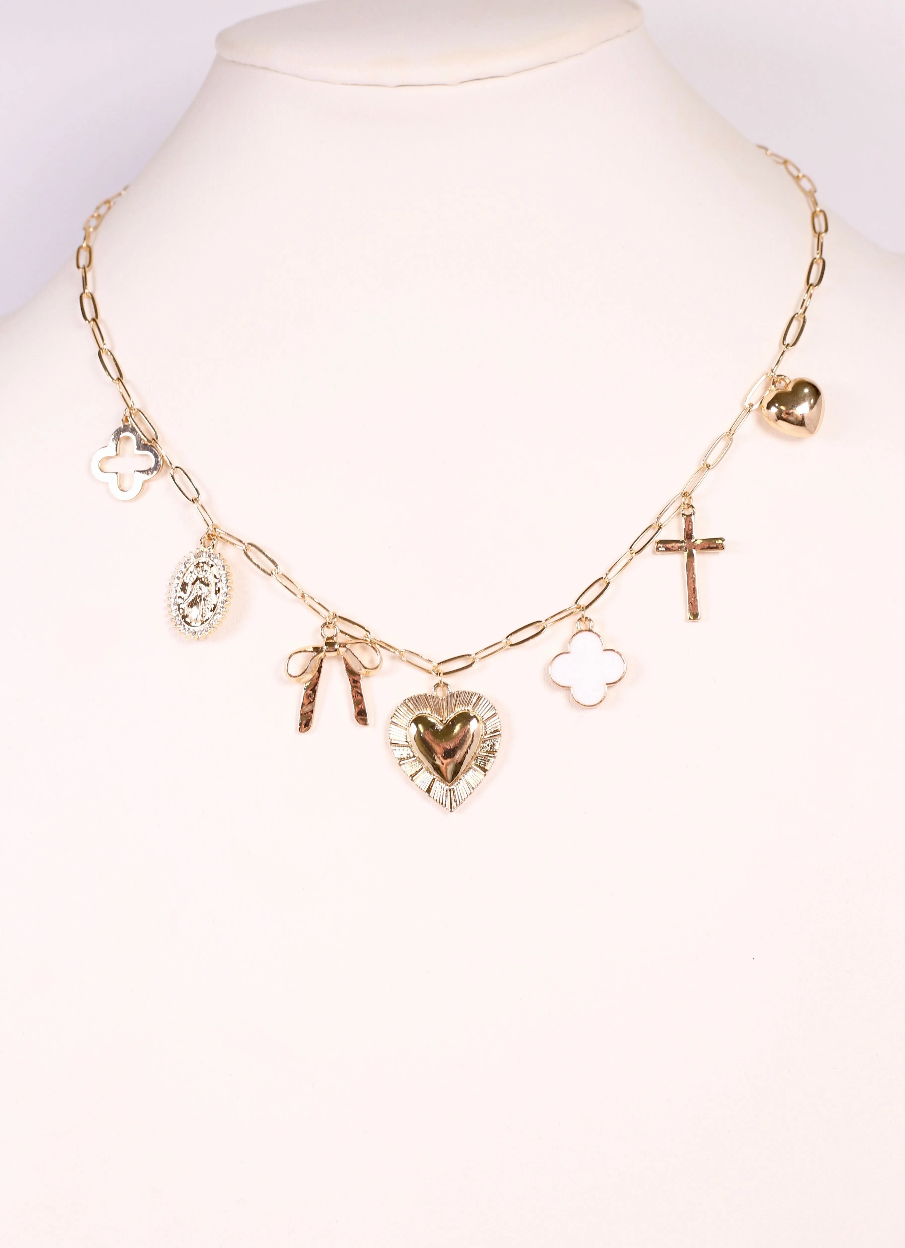 AnnaLynne Charm Necklace Gold