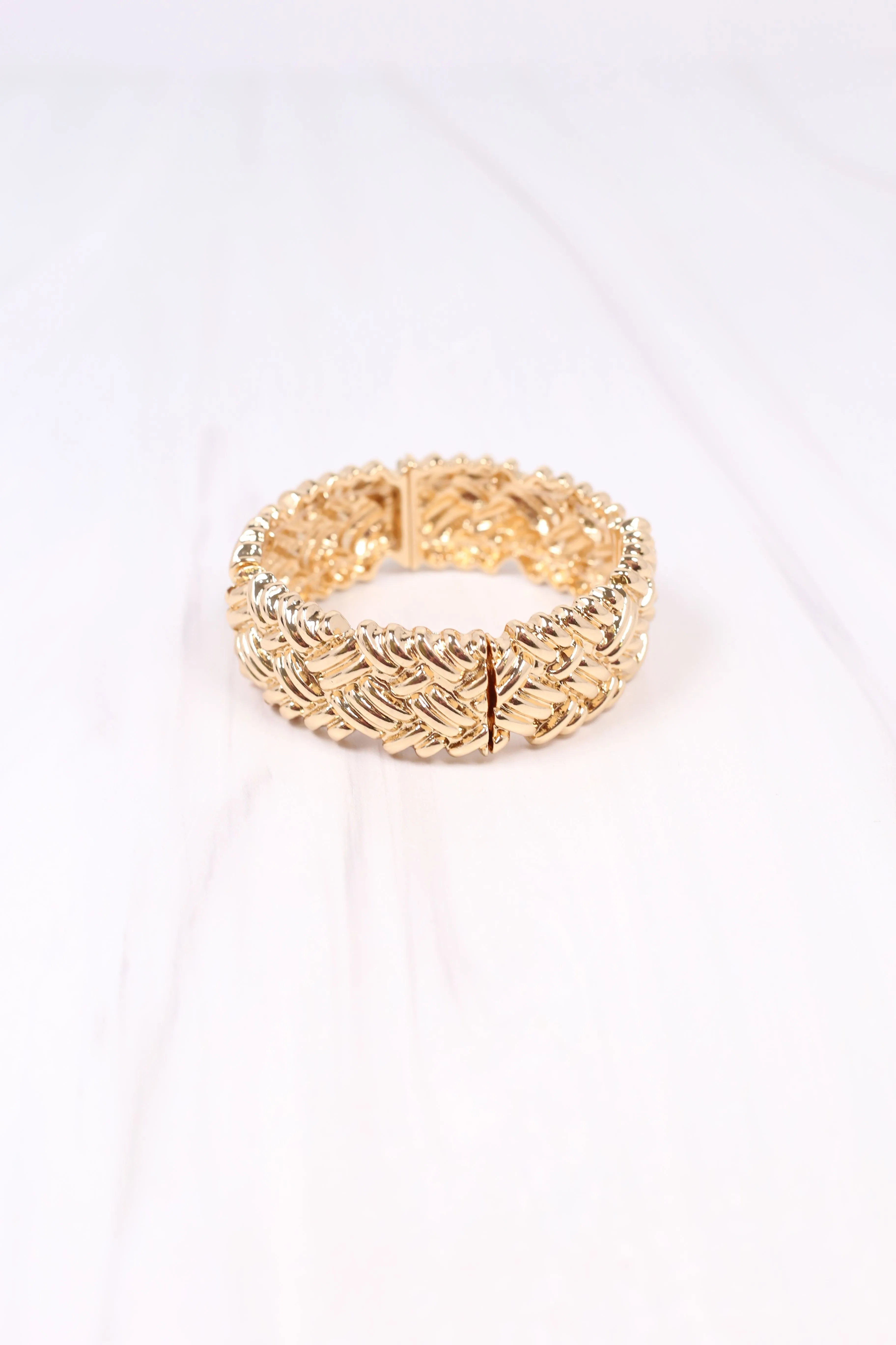 Annika Textured Stretch Bracelet Gold