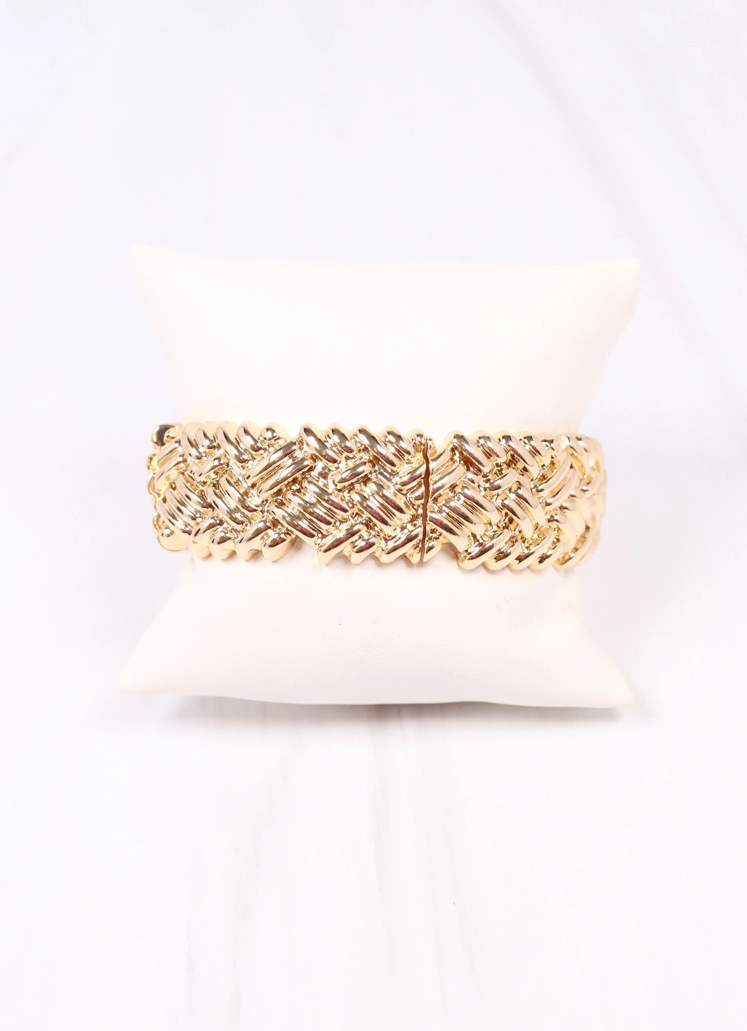 Annika Textured Stretch Bracelet Gold