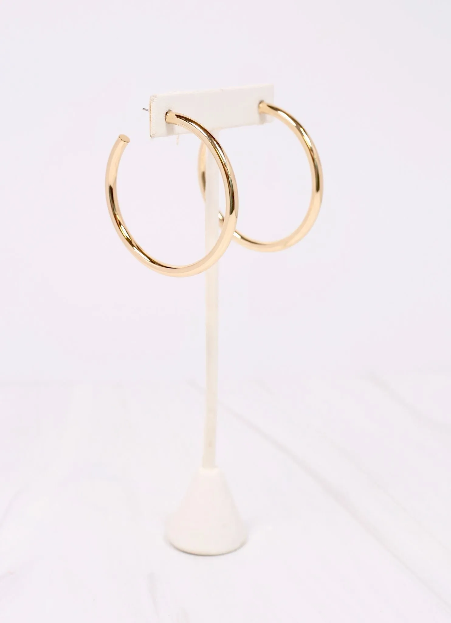 Arden Satin Hoop Earring Gold