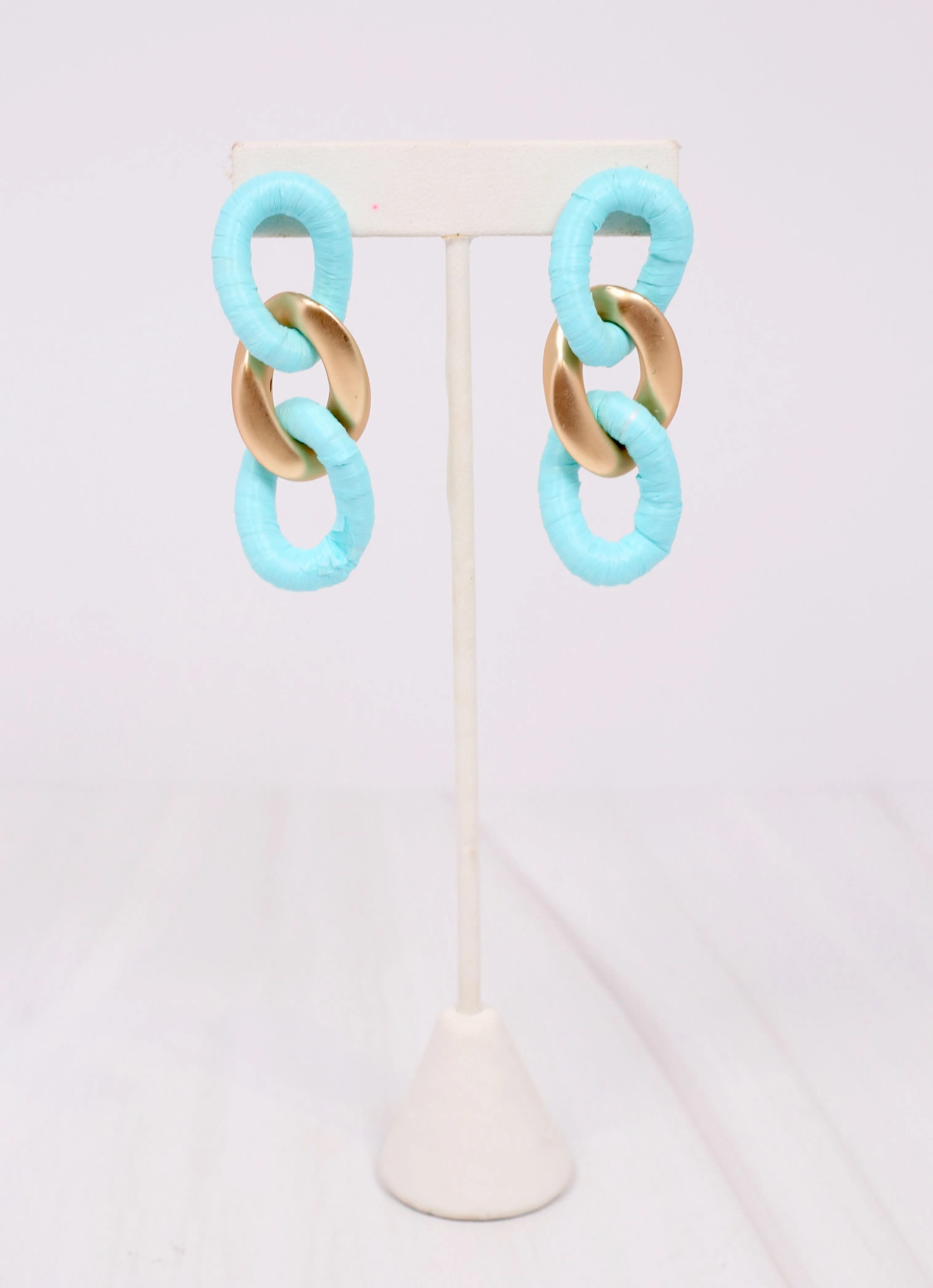 Bayshore Wrapped Link Earring Aqua