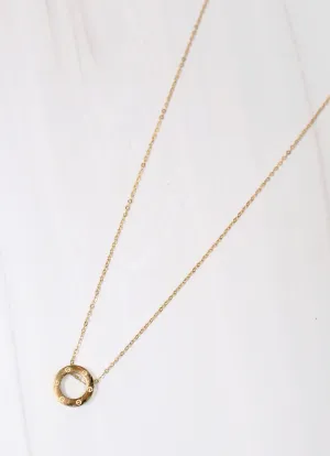 Britannia Circle Charm Necklace Gold