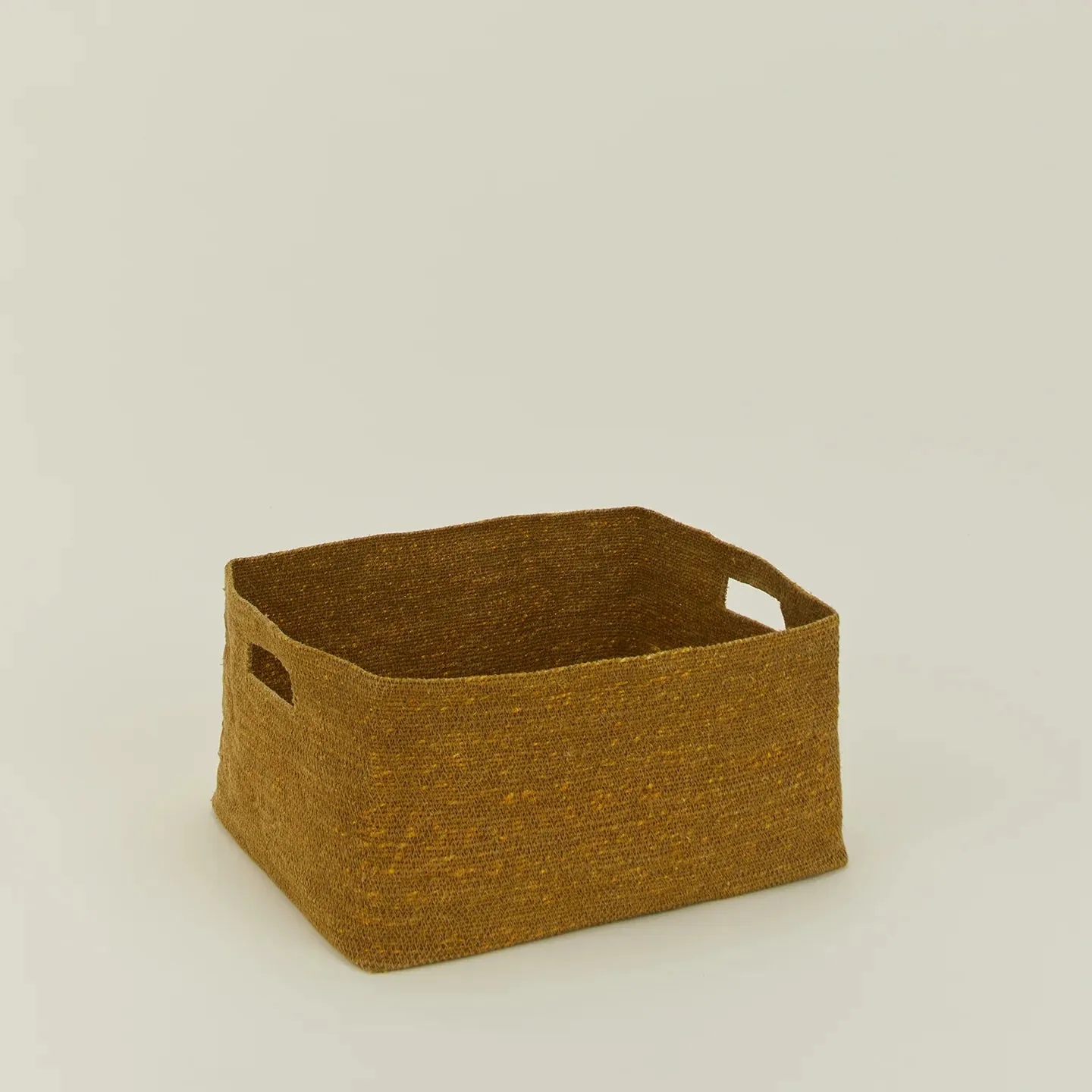 Essential Low Basket