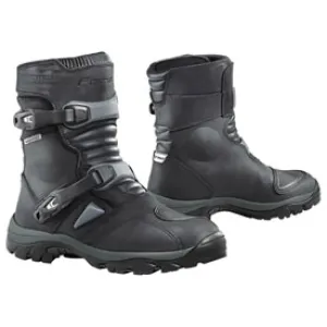 FORMA ADVENTURE LOW BOOTS