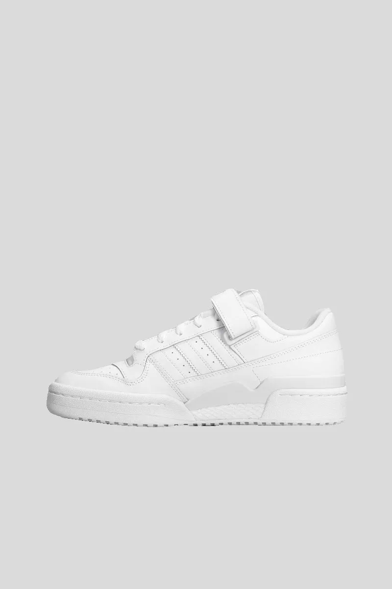 Forum Low - White