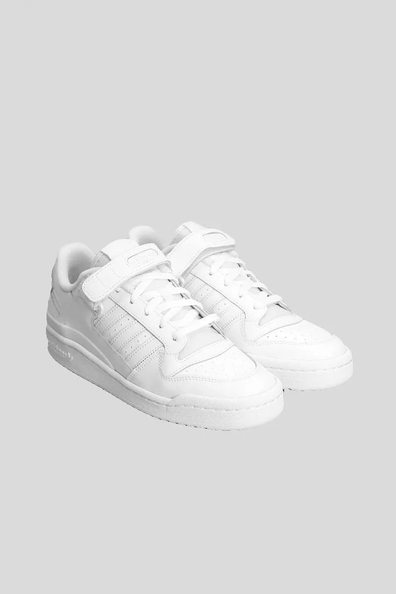Forum Low - White