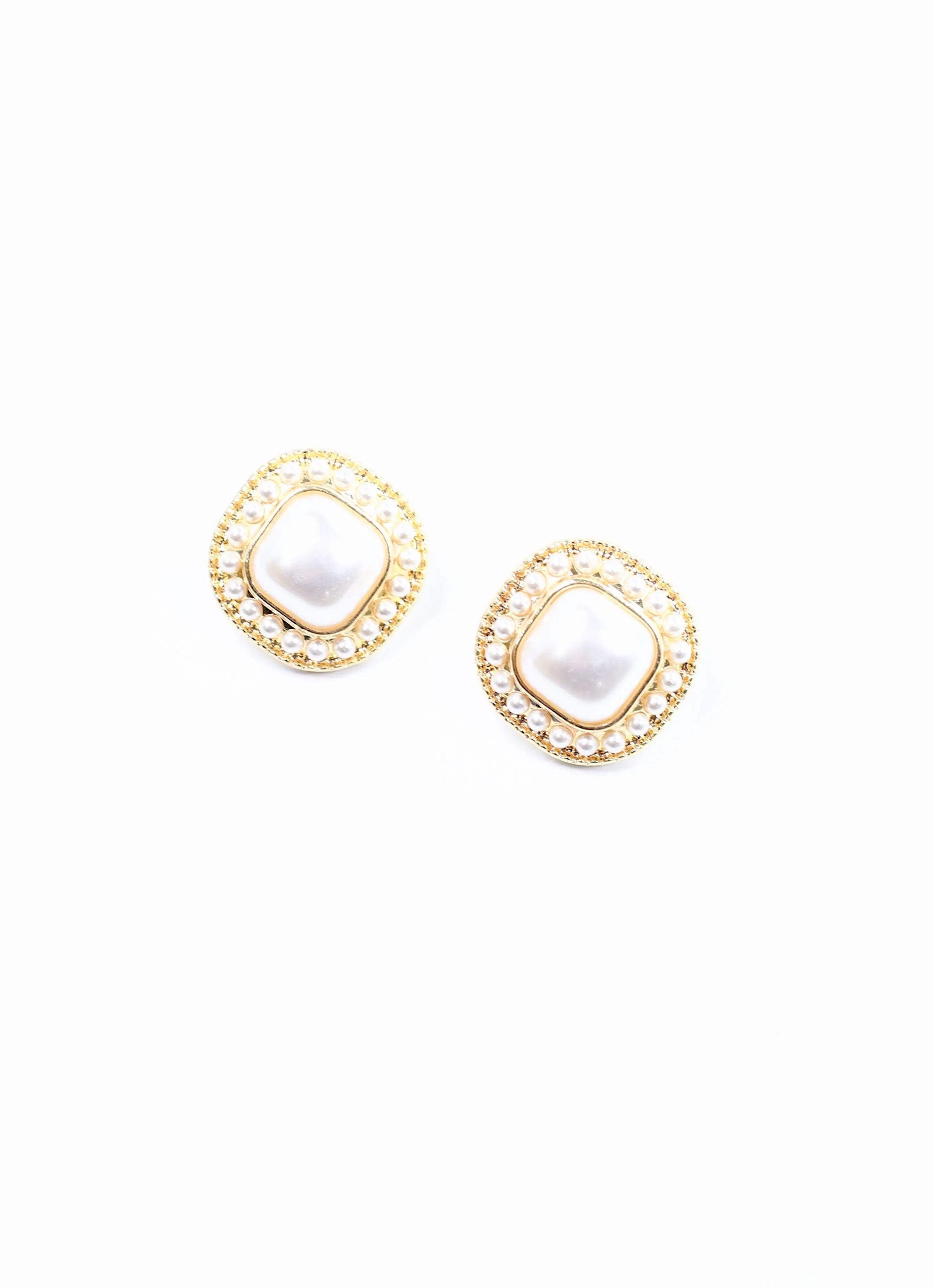 Gomez Pearl Stud Earring Gold