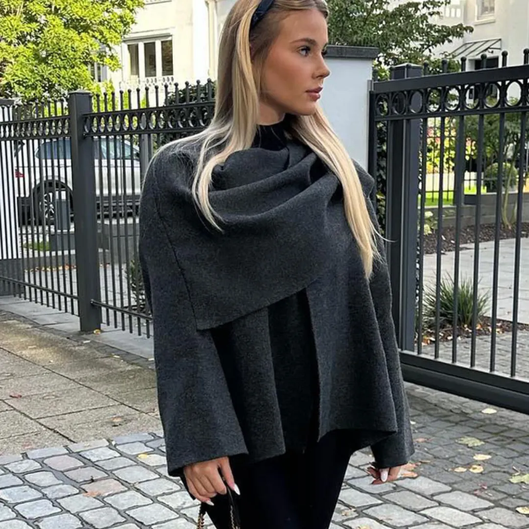 Harper Cape Coat | Timeless Elegance