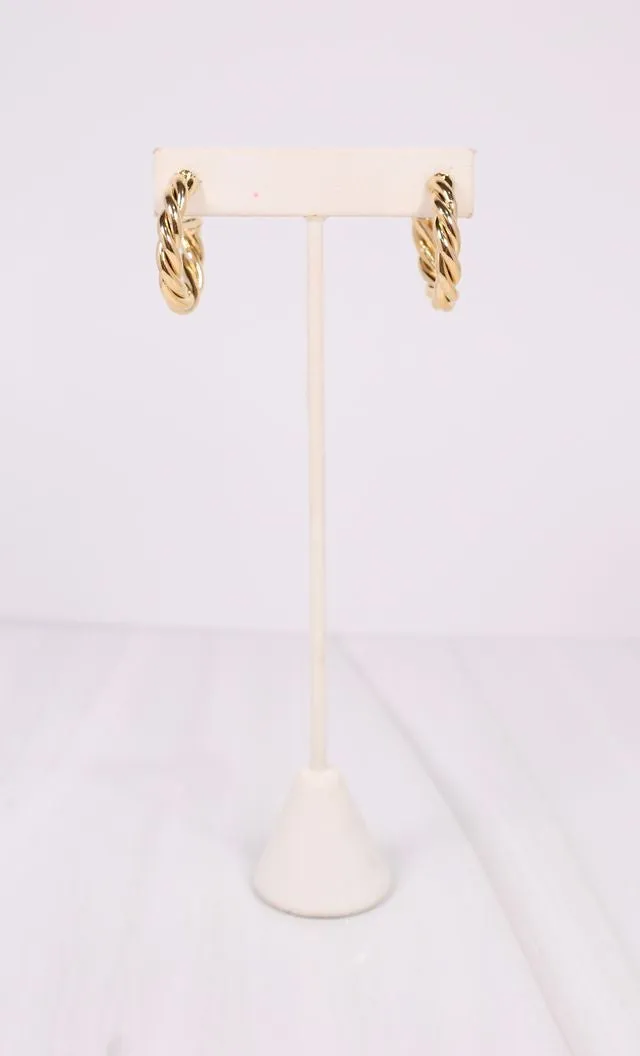 Joshamee Twisted Hoop Earring Shiny Gold