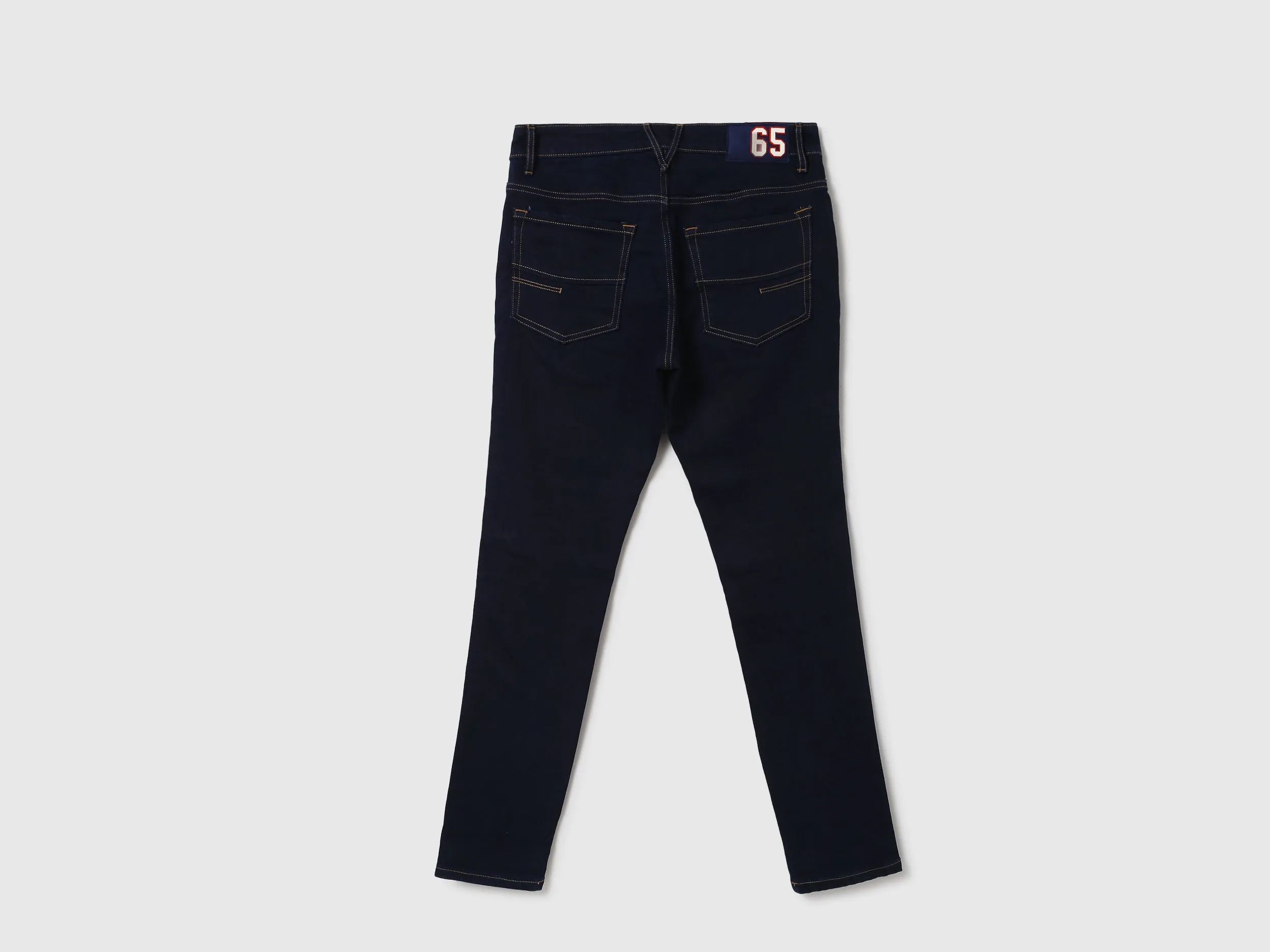 Men Solid Skinny Fit Jeans