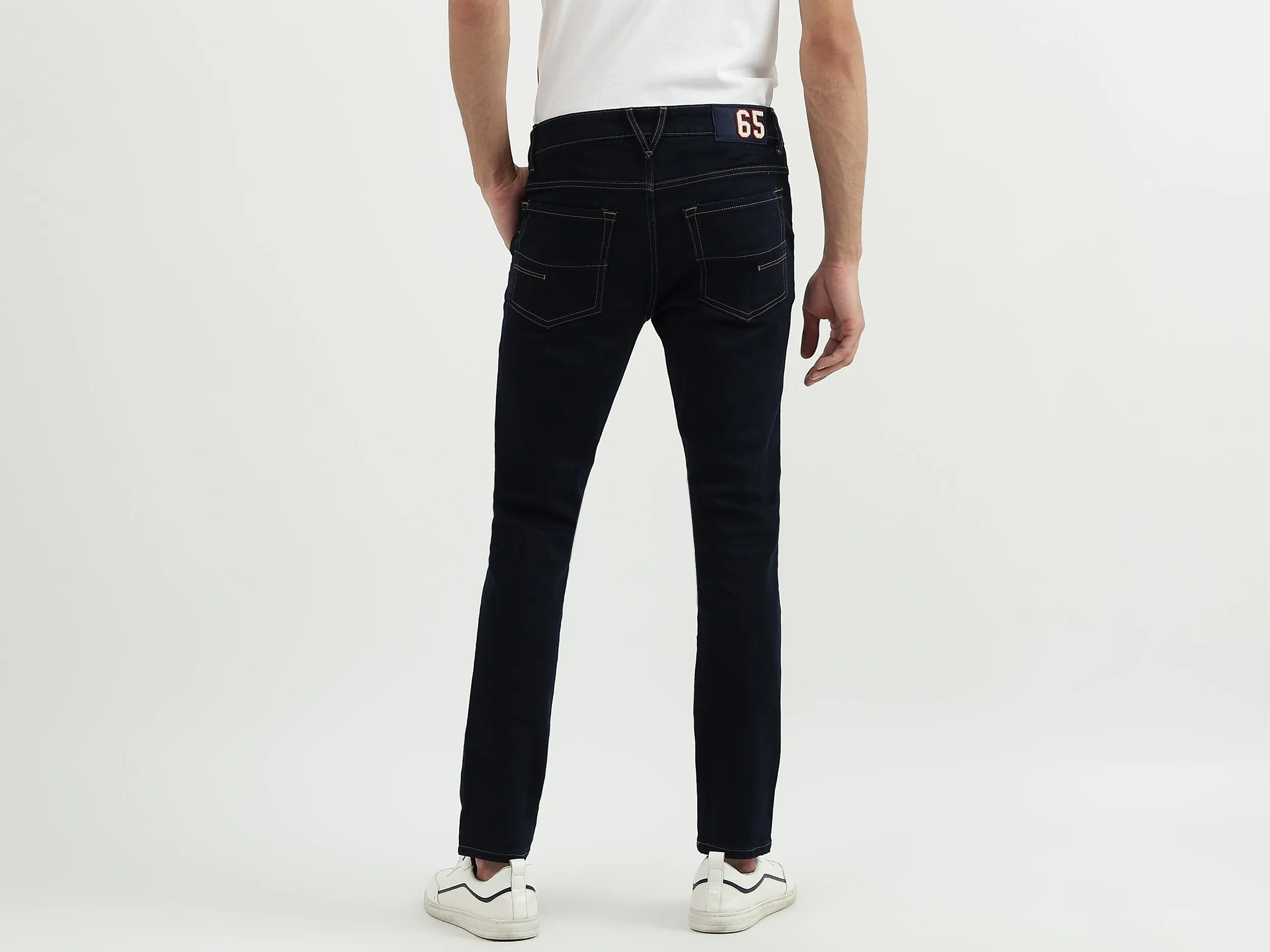 Men Solid Skinny Fit Jeans