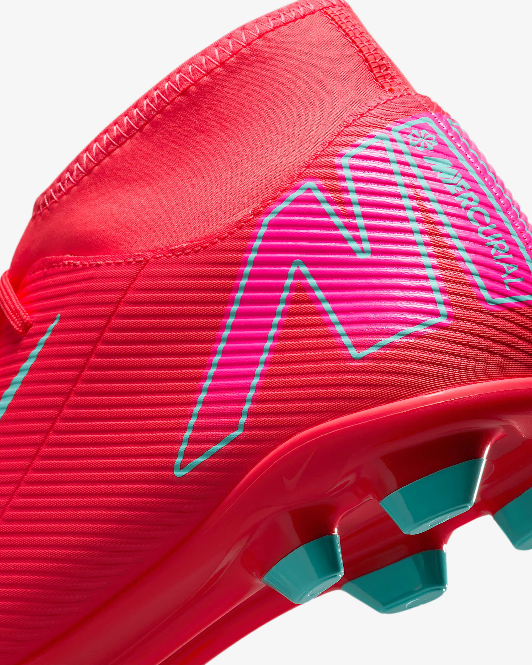 Nike Mercurial Superfly 10 Club MG High-Top Football Boot