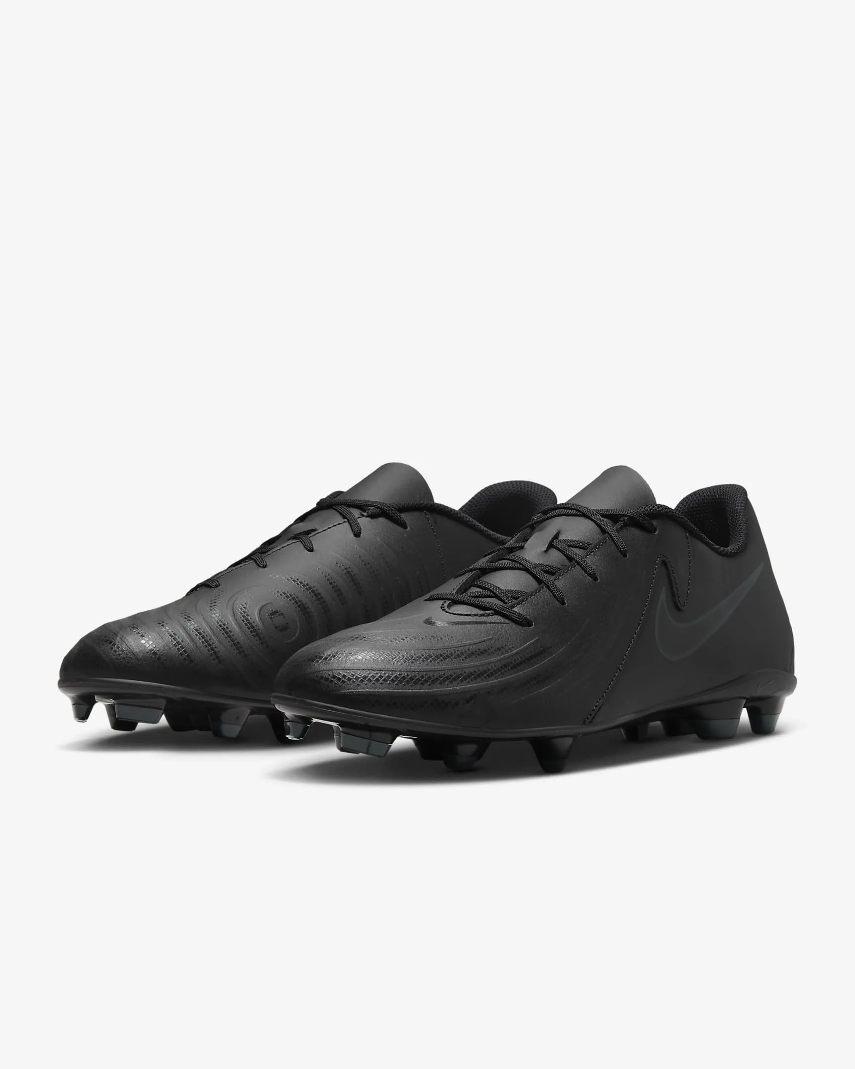 Nike Phantom GX 2 Club MG Low-Top Football Boot