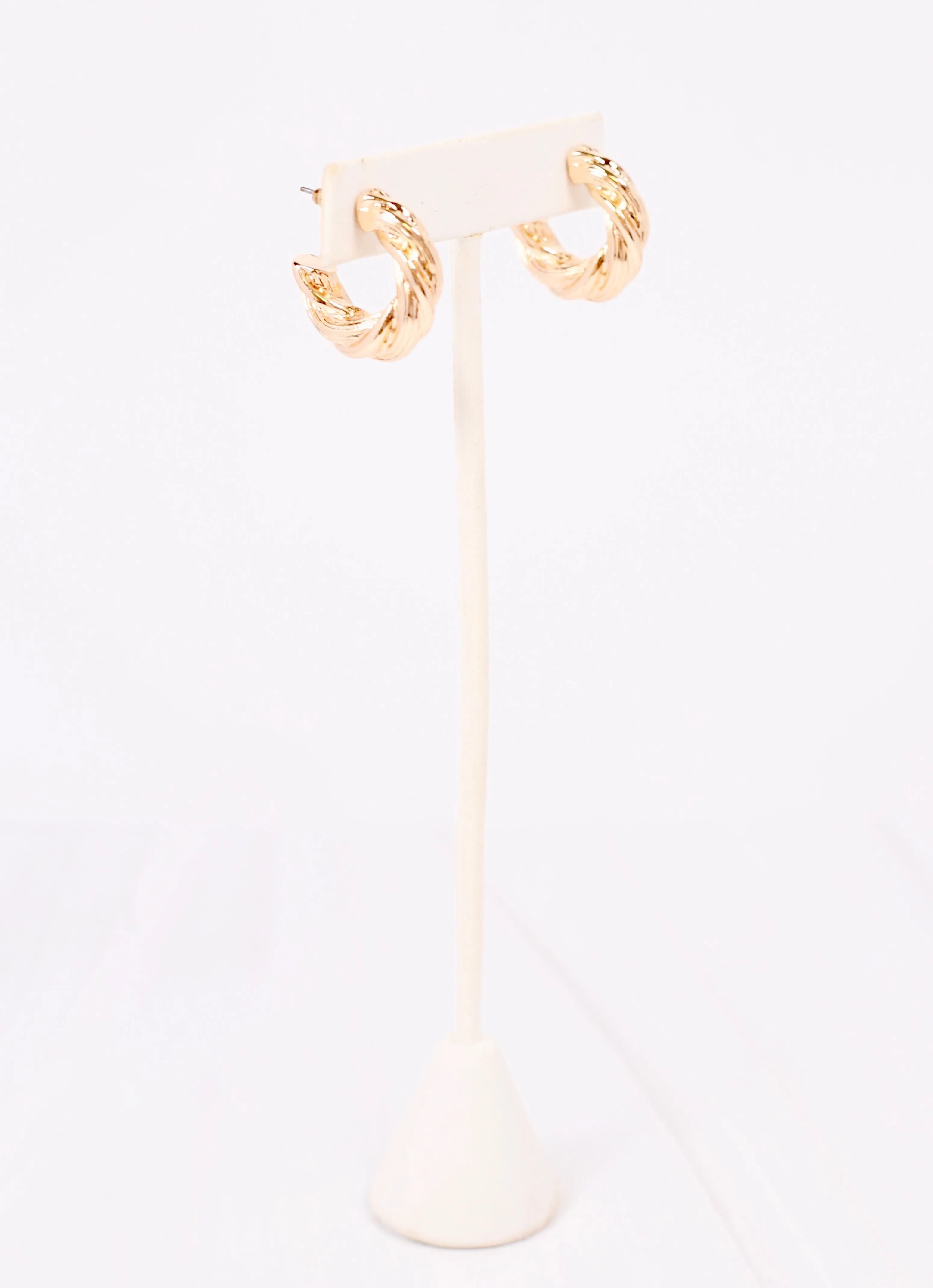 Peeples Twisted Hoop Earring GOLD
