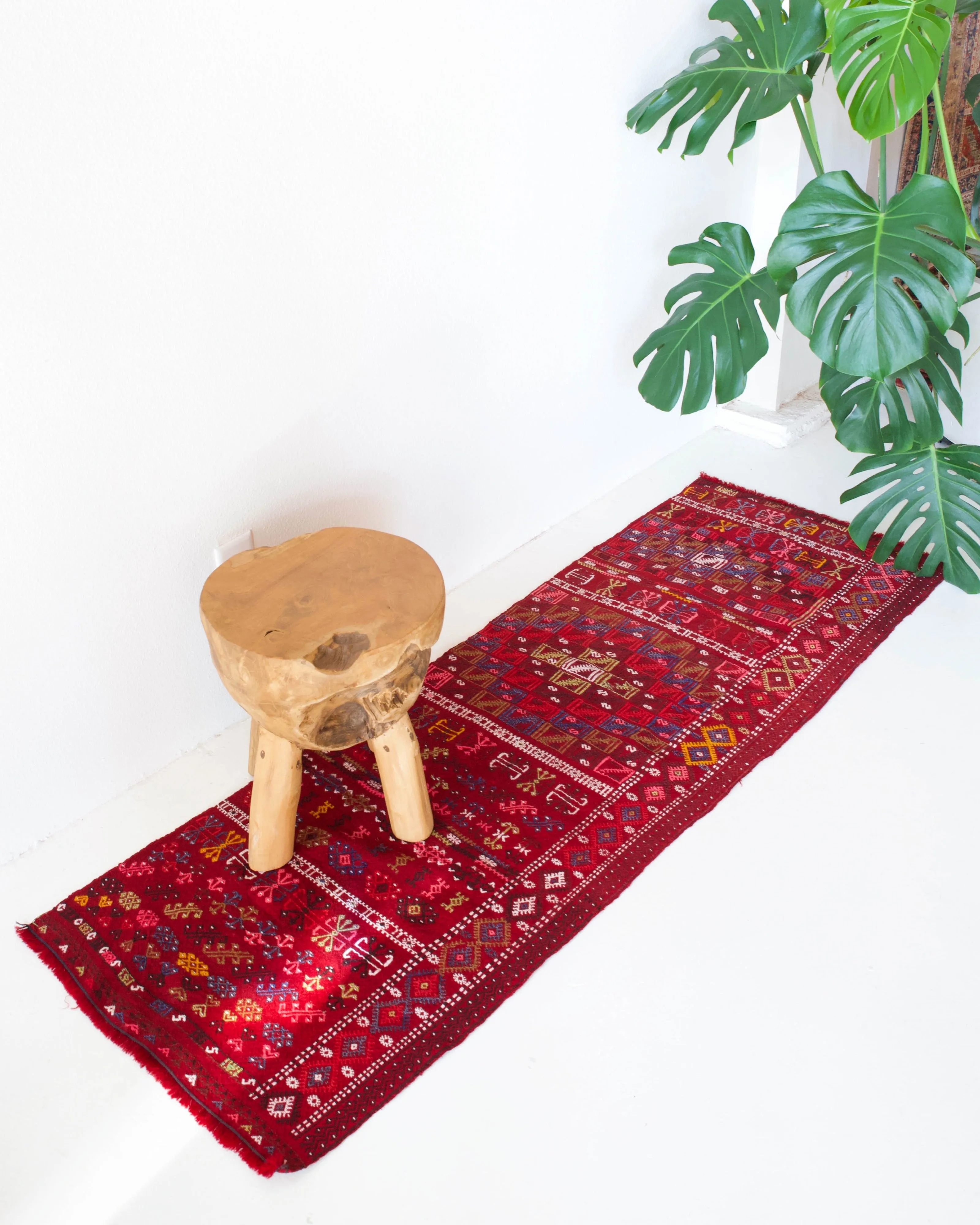 Semi-antique Sivas Cicim Kilim Runner  1'11"x6'