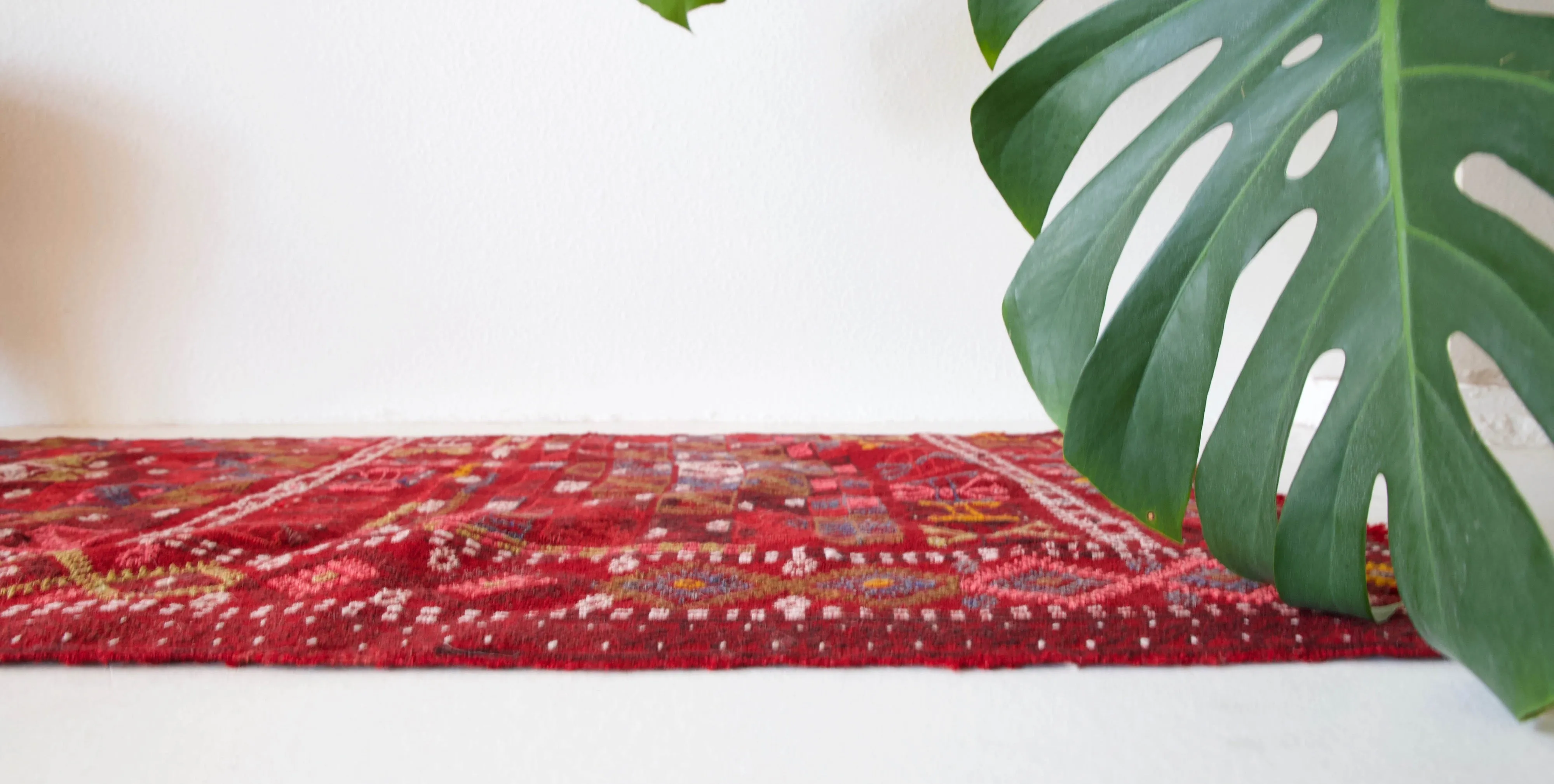 Semi-antique Sivas Cicim Kilim Runner  1'11"x6'