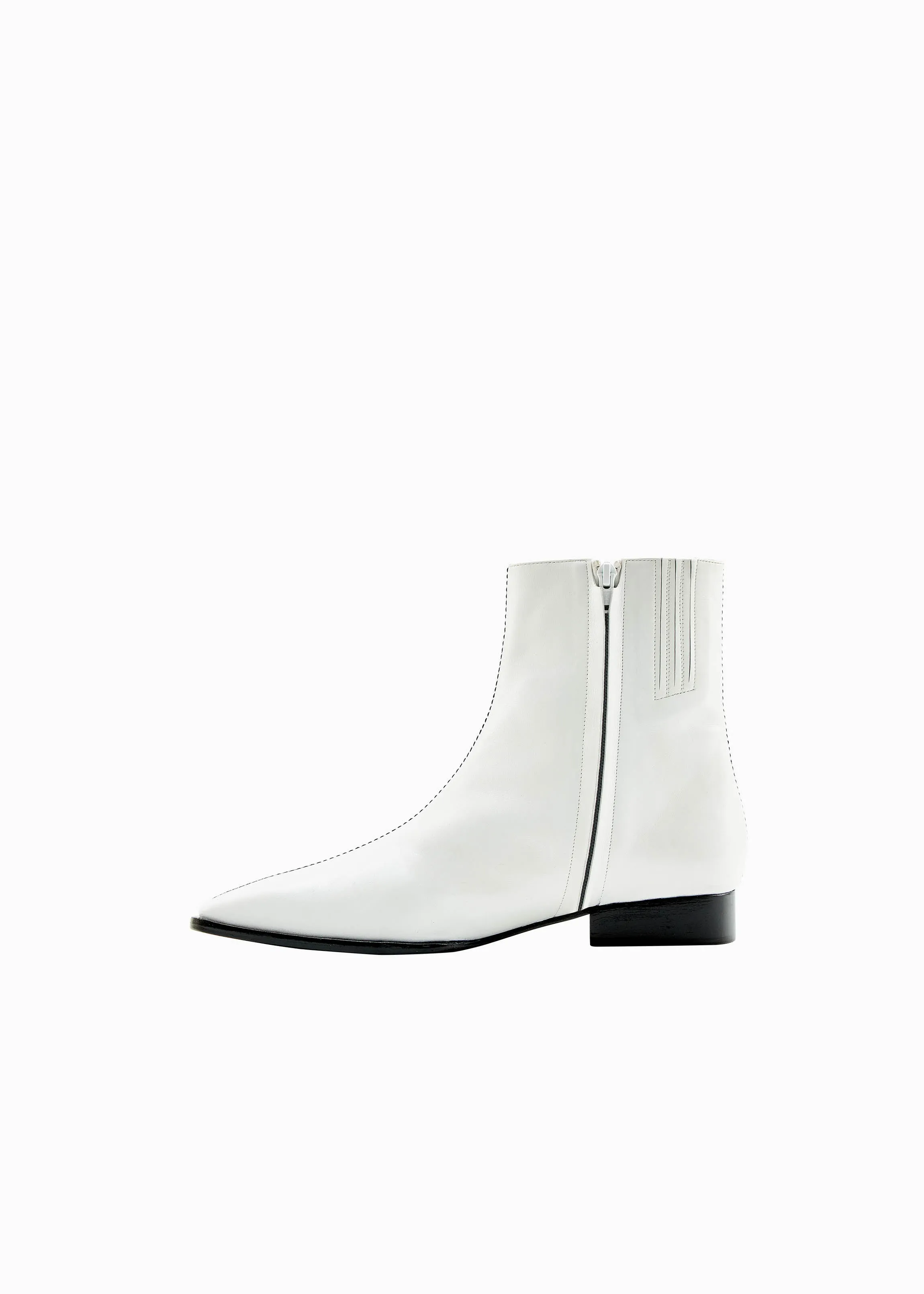 Square Boot