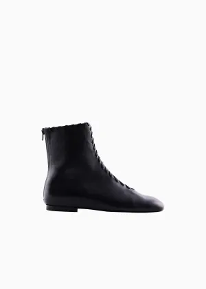Whipstitch Flat Boot