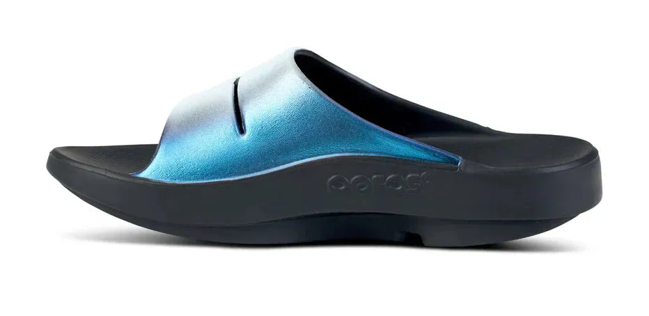 WOMEN'S OOFOS OOAHH LUXE SLIDE | FROST